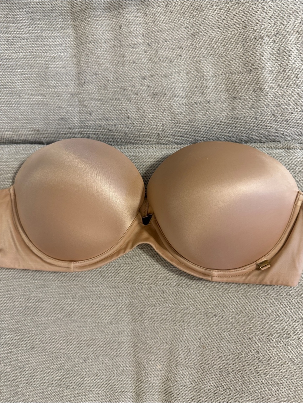 Victoria's Secret Strapless Nude Push-Up Bra